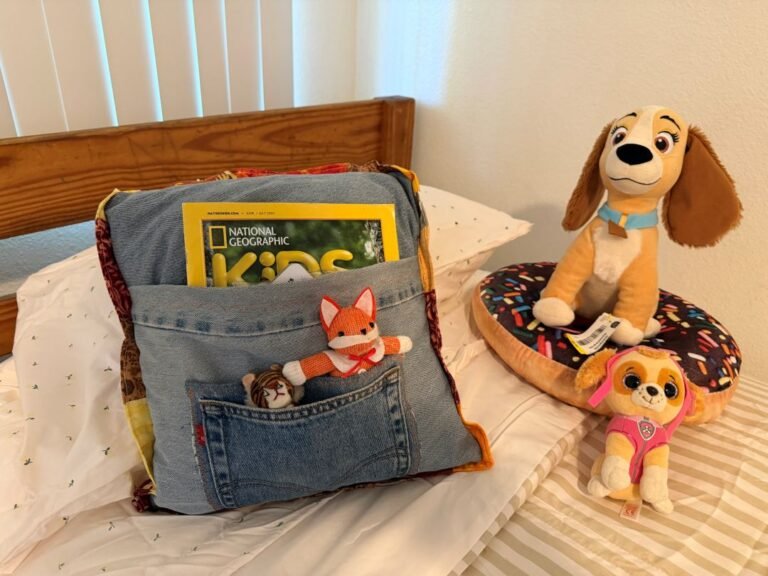 kid bed with plushies and NG